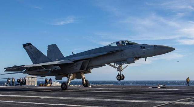 10个月内第六架，美国海军的F-18战机又掉一架